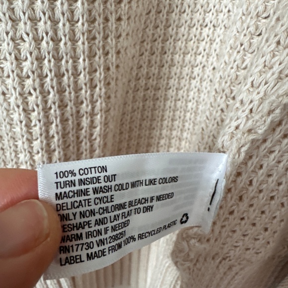 Sweater - Picture 3 of 3